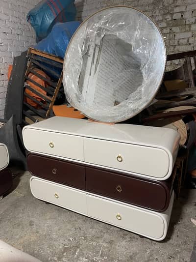 Bed/bed set/cousin bed /polish bed/furniture