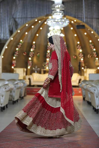 bridal dress with jewellery only one time wearing