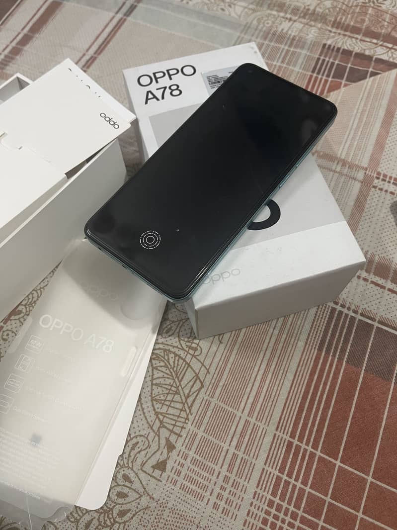 OPPO A78 1