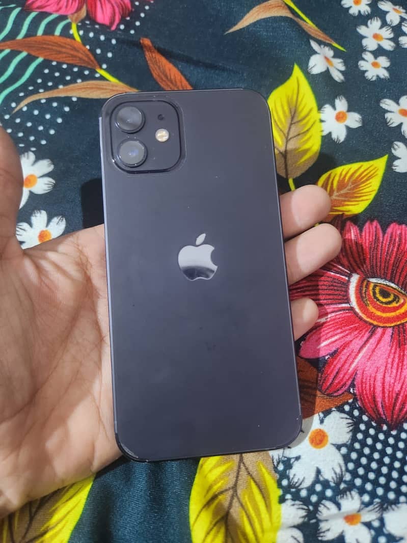 Apple iPhone 12 5
