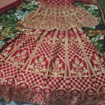 Bridal Lehenga with dupatta for sale