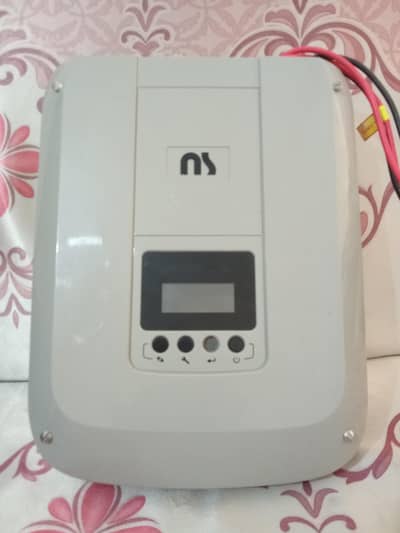 1500 watt NS Hybrid invertor and 230 new Battey