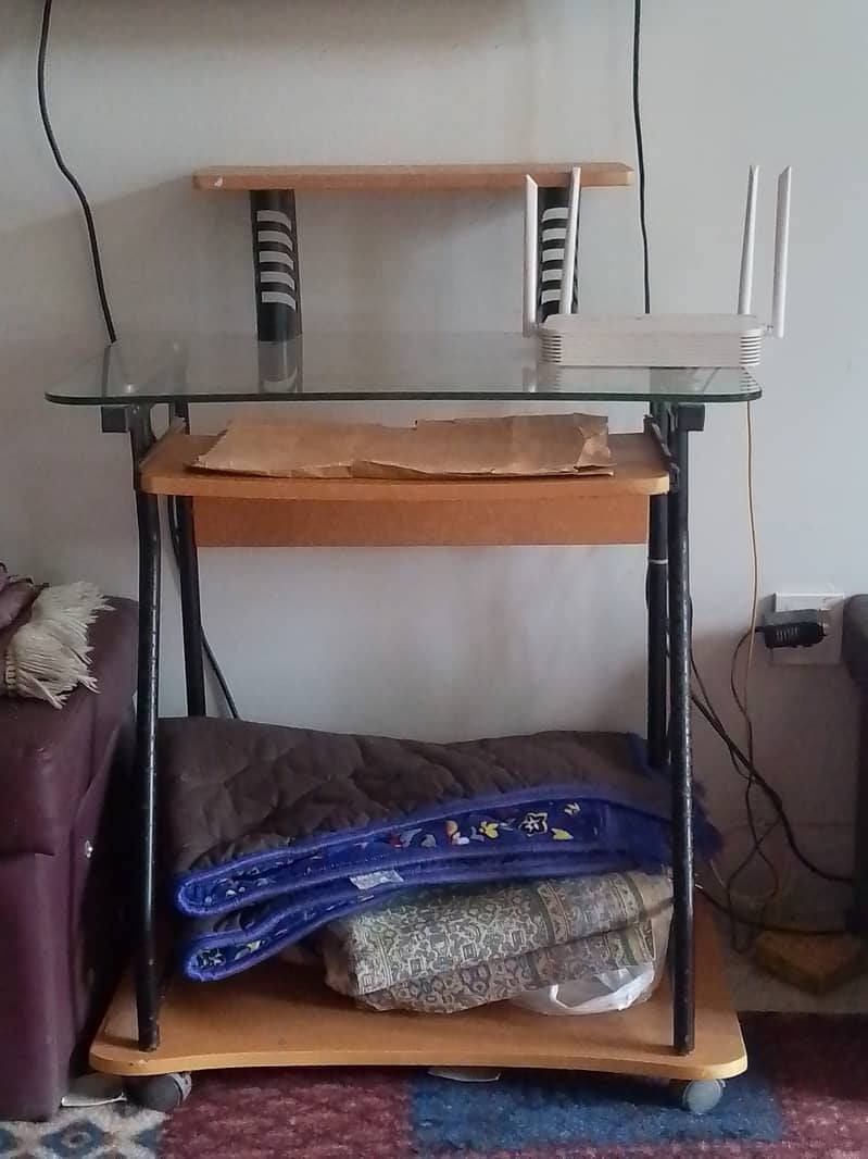 Computer Table 3