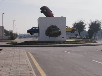 8 Marla Prime location next to corner plot on sale in C Block Phase 2 Bahria Orchard Lahore