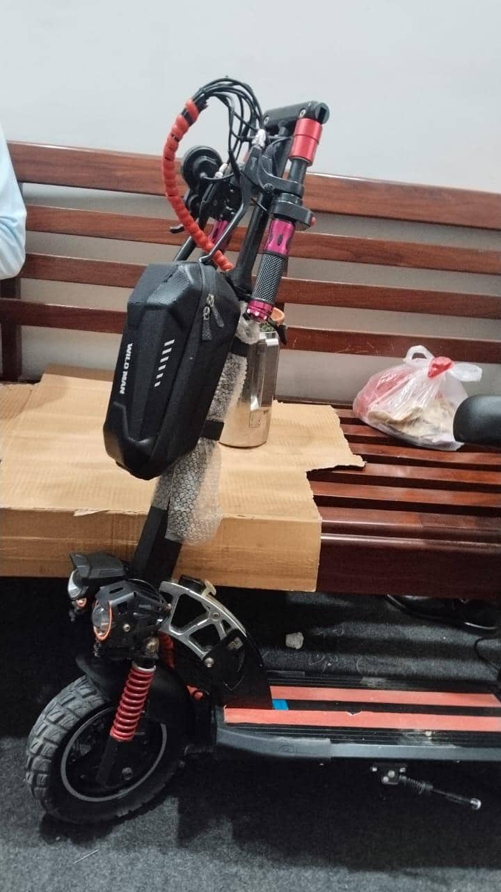 Electric scooty 6