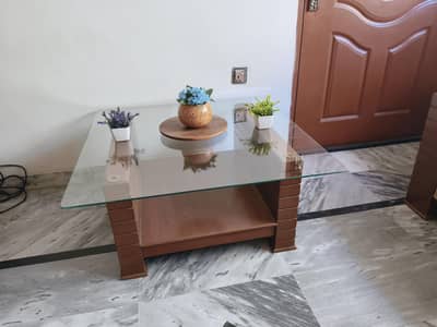 5 Seater Sofa set with centre & side tables for sale : Excellent condi