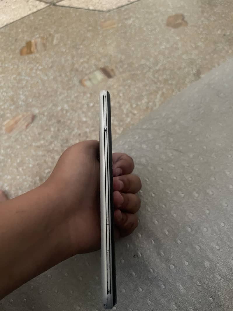 Tecno Spark 8C 1