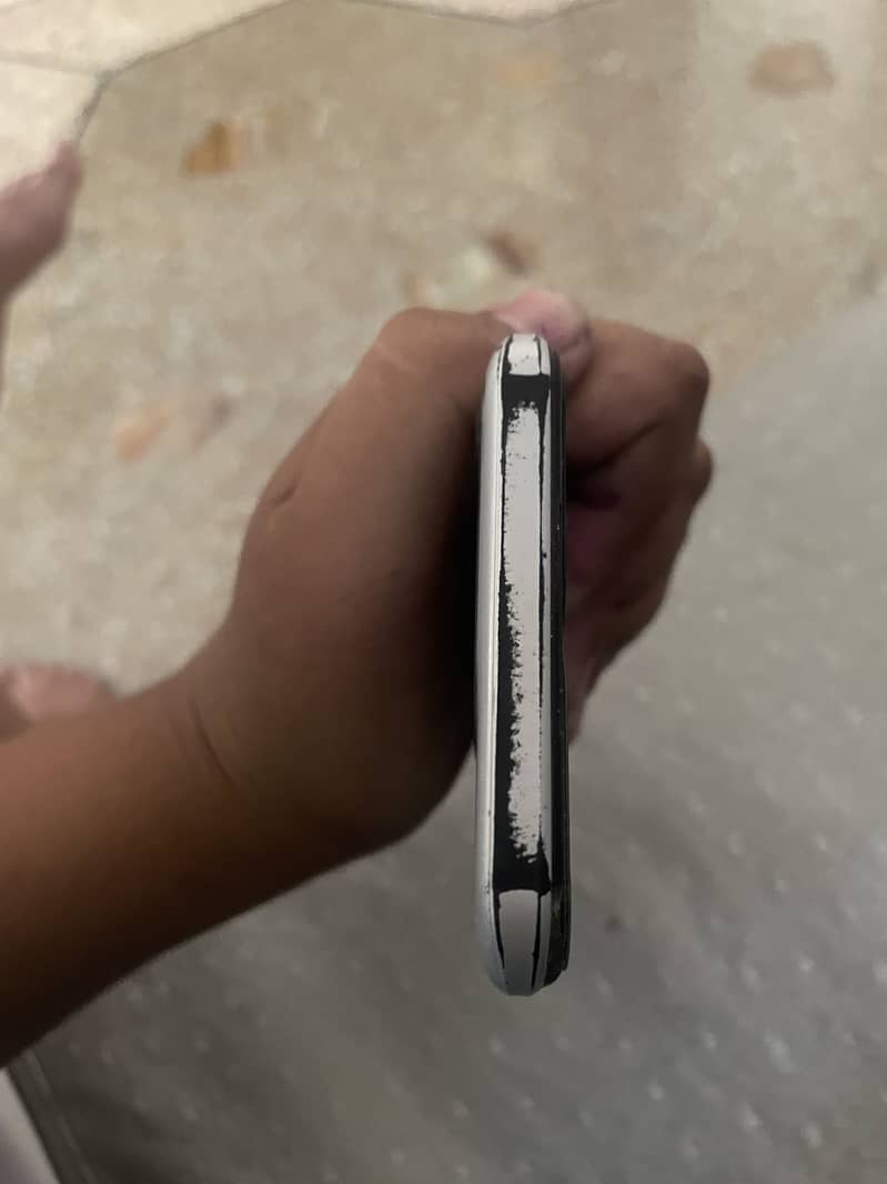 Tecno Spark 8C 3