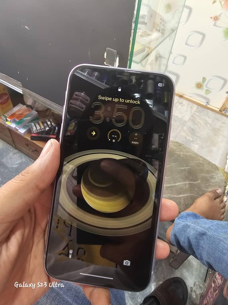 Apple iPhone 11 1