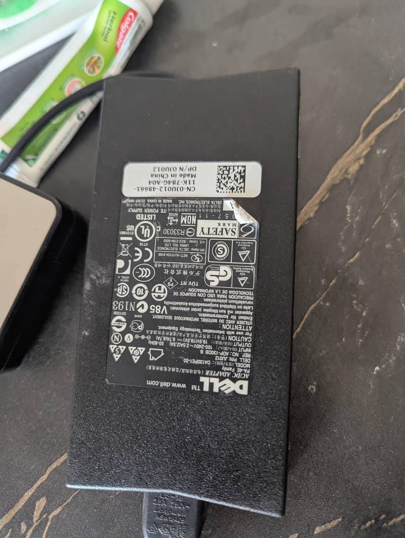 Dell Precision 5520 3