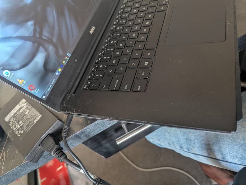 Dell Precision 5520 9