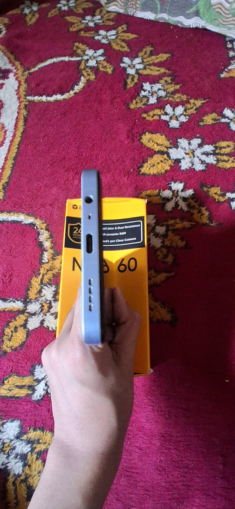 Realme Note 60 4