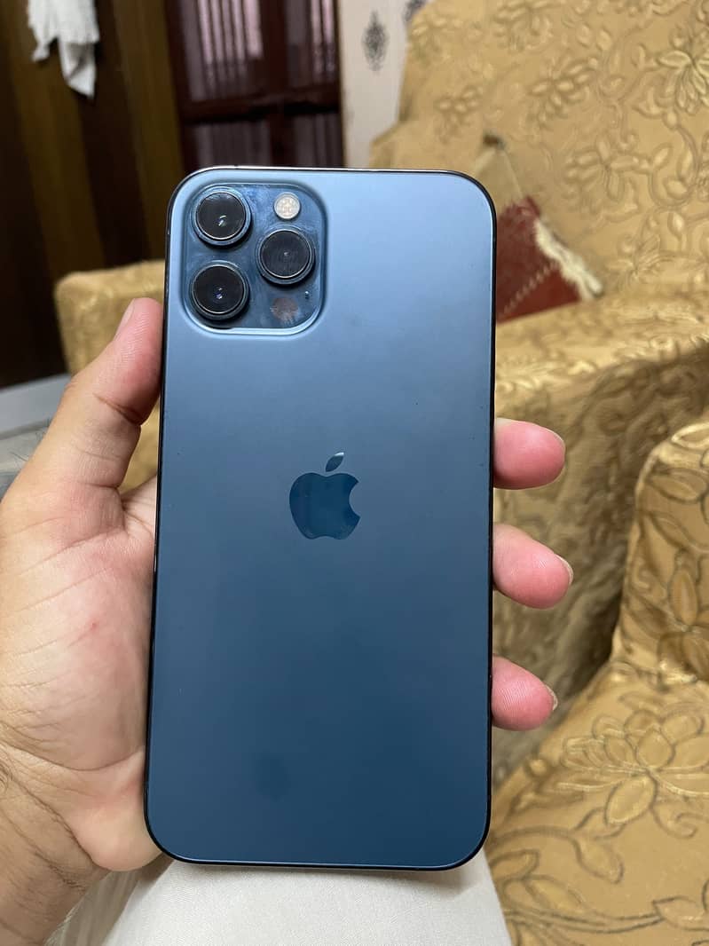 Apple iPhone 12 Pro Max 3