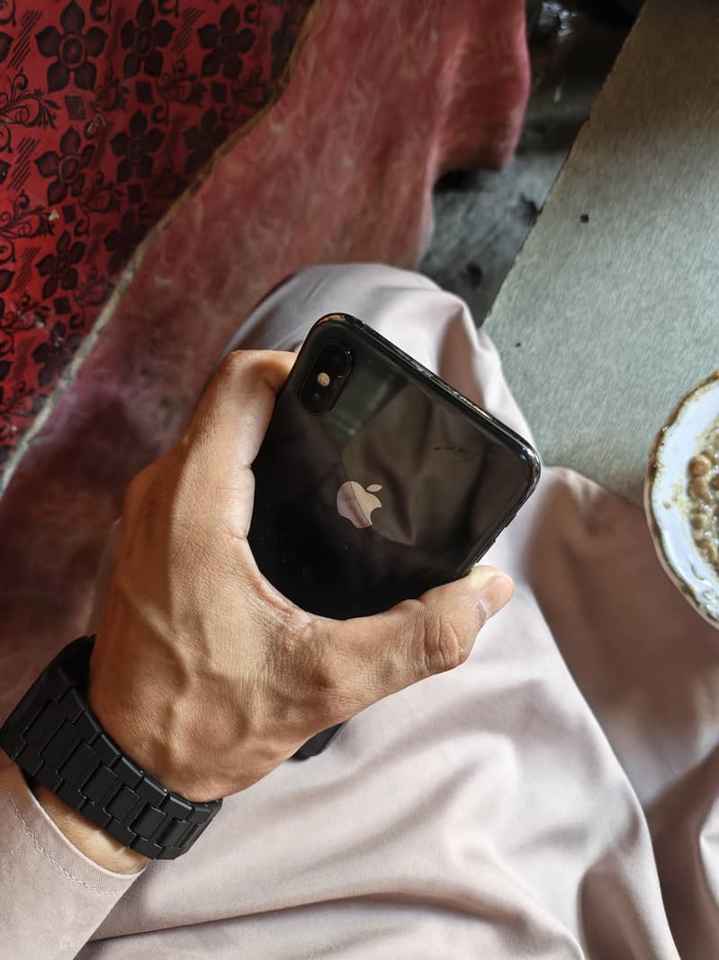 IPHONE XS MAX 2