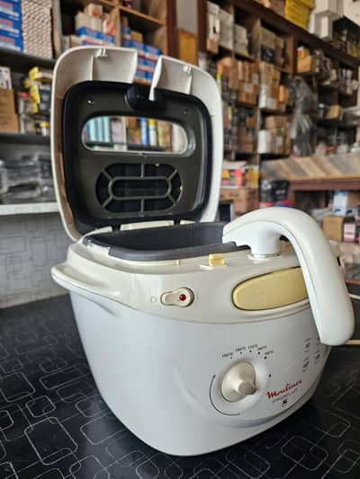 Moulinex Fridelys Deep Fryer – Clean & 100% Working Condition