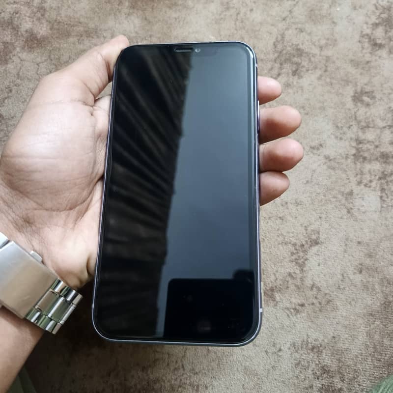 Apple iPhone 11 5