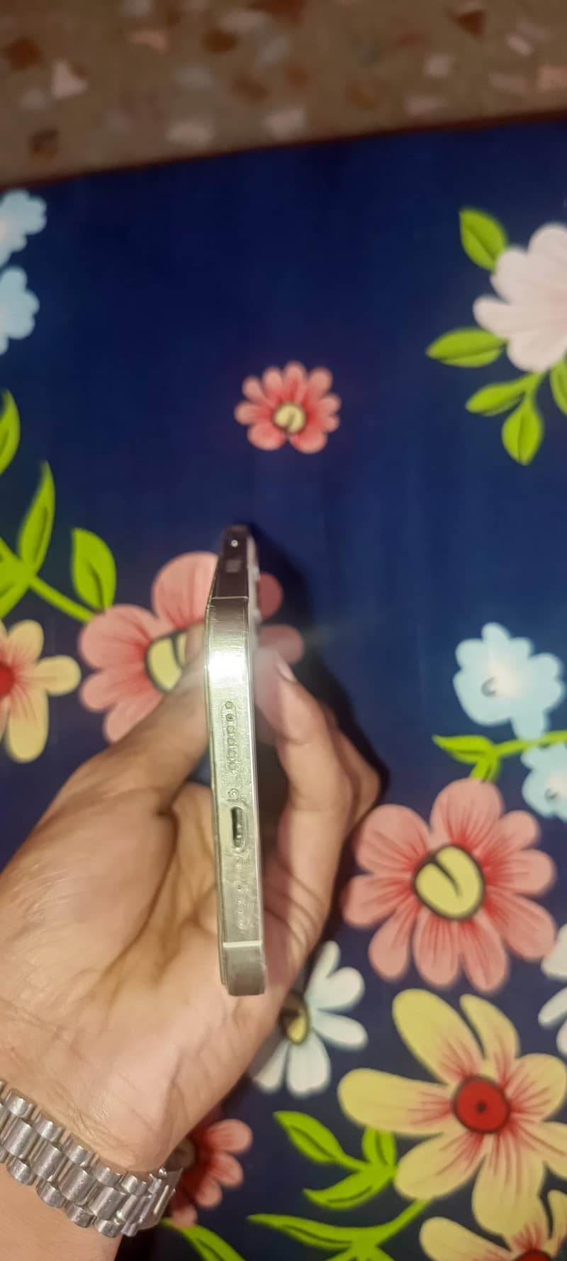 Apple iPhone 12 Pro Max 4