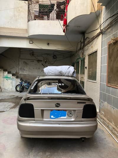 Suzuki Baleno JXR 2004