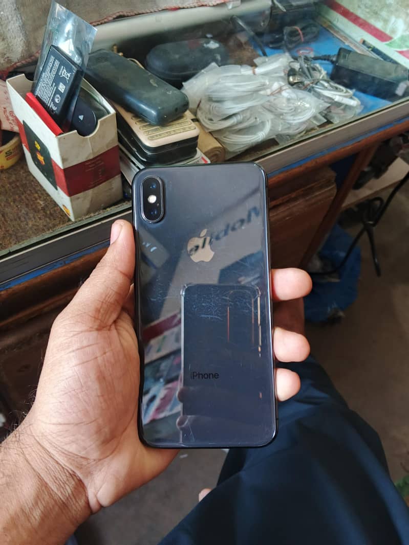 Apple iPhone X 0