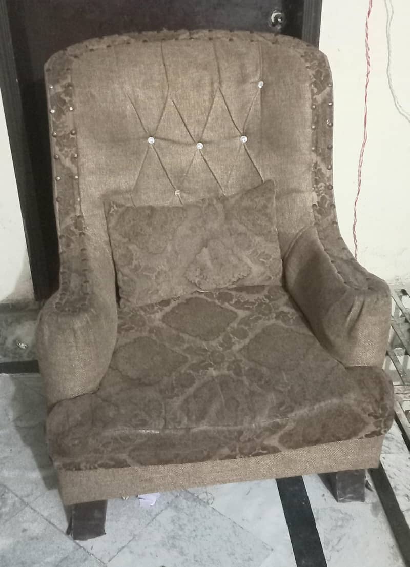Sofa set 7 seater 3