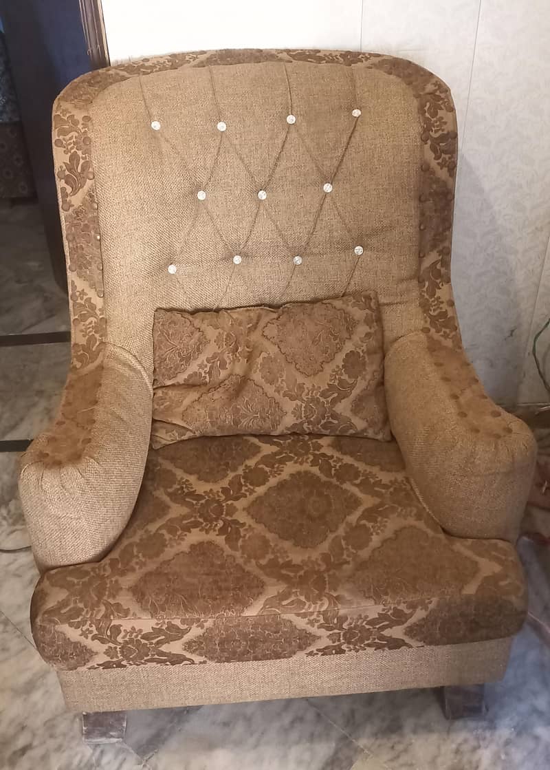 Sofa set 7 seater 4
