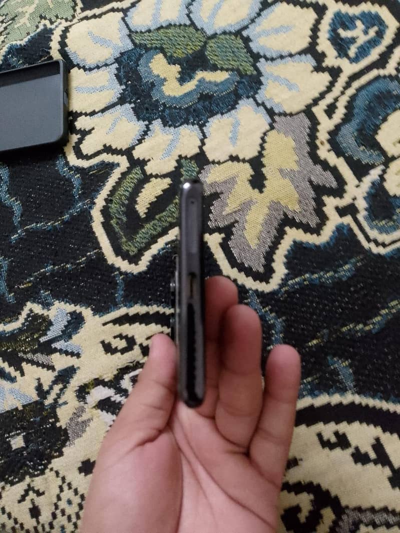 Xiaomi Redmi Note 14 Pro 5