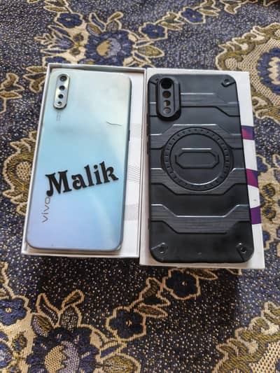 Vivo S1