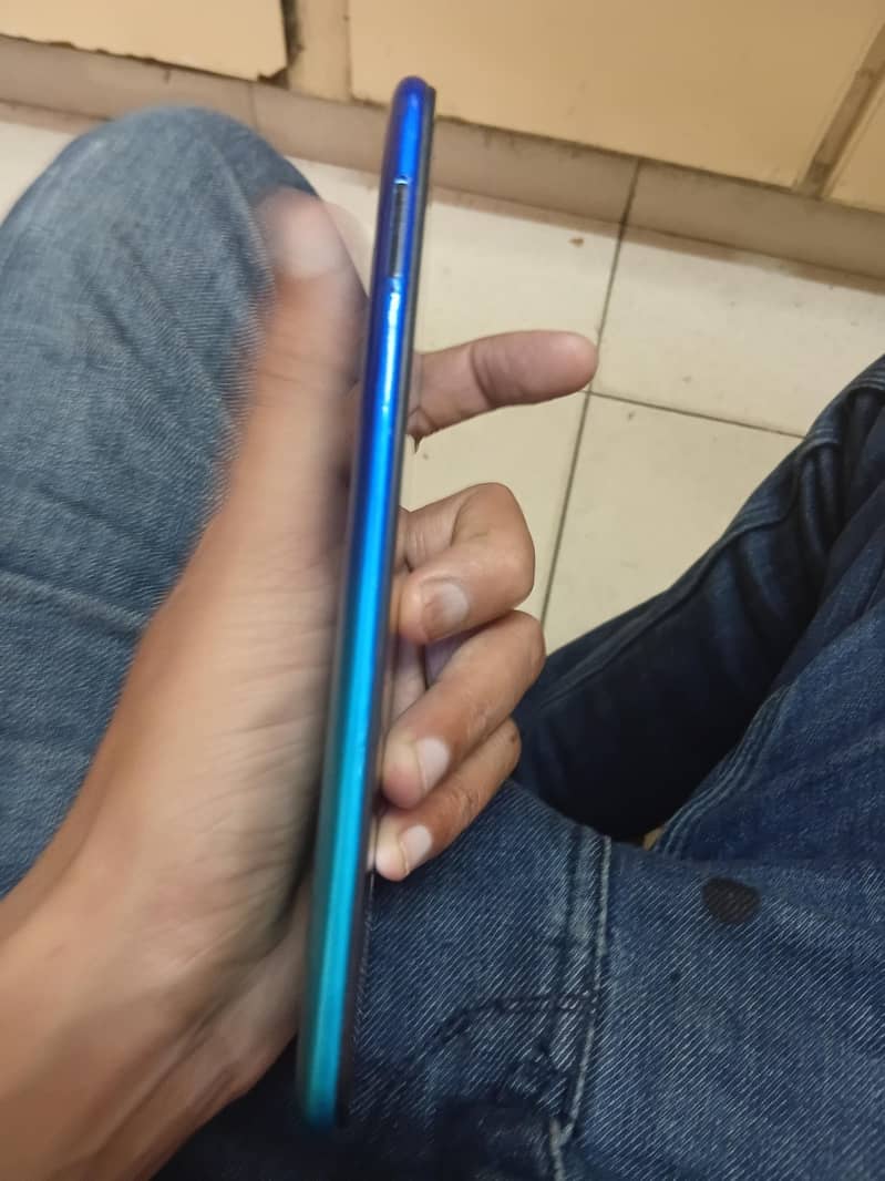Tecno Spark 4 1