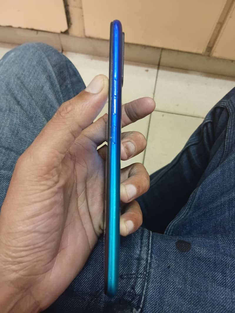 Tecno Spark 4 2