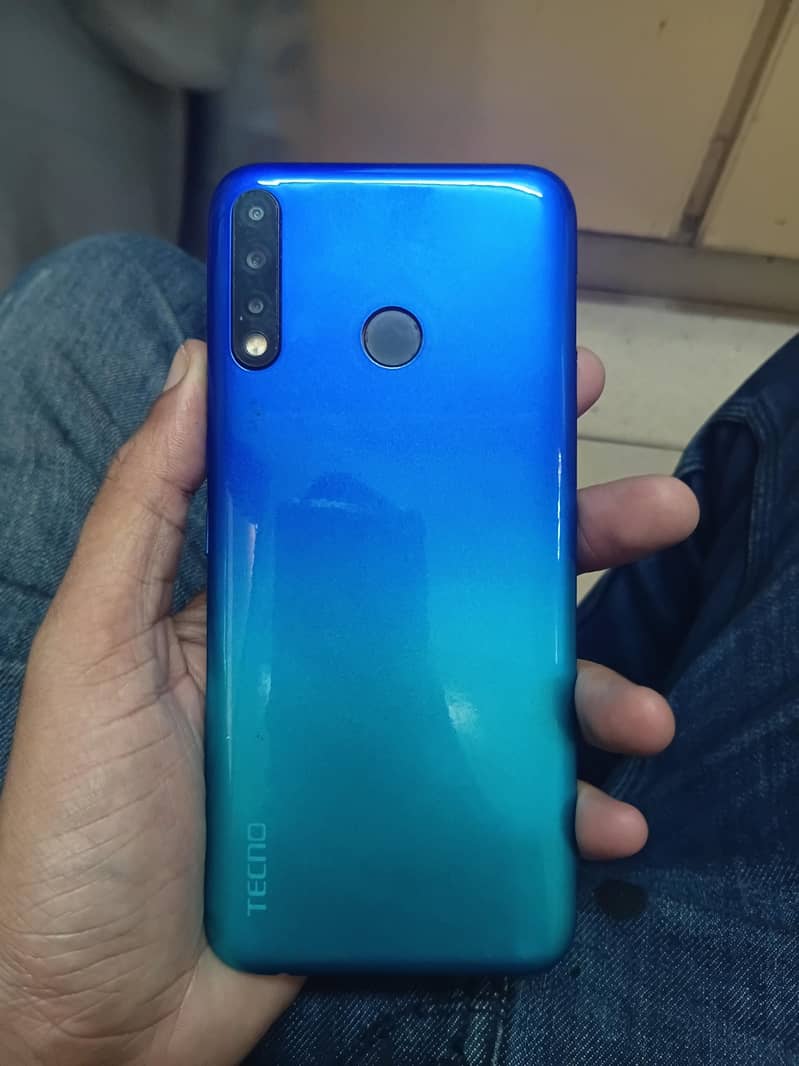 Tecno Spark 4 3