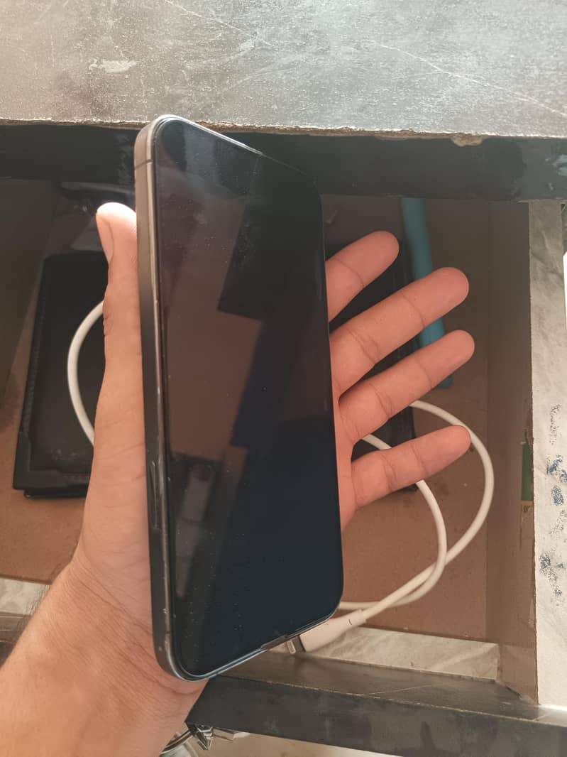 Apple iPhone 13 Pro Max 7