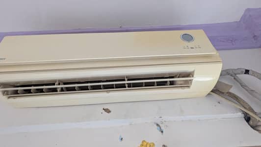 Gree Ac 1.5 Ton Pack Ac No Repaired 0307-3024330