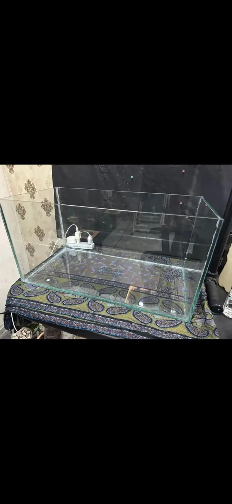 aquarium for sale. . . . 2×1×1 feet. . new — photo 2