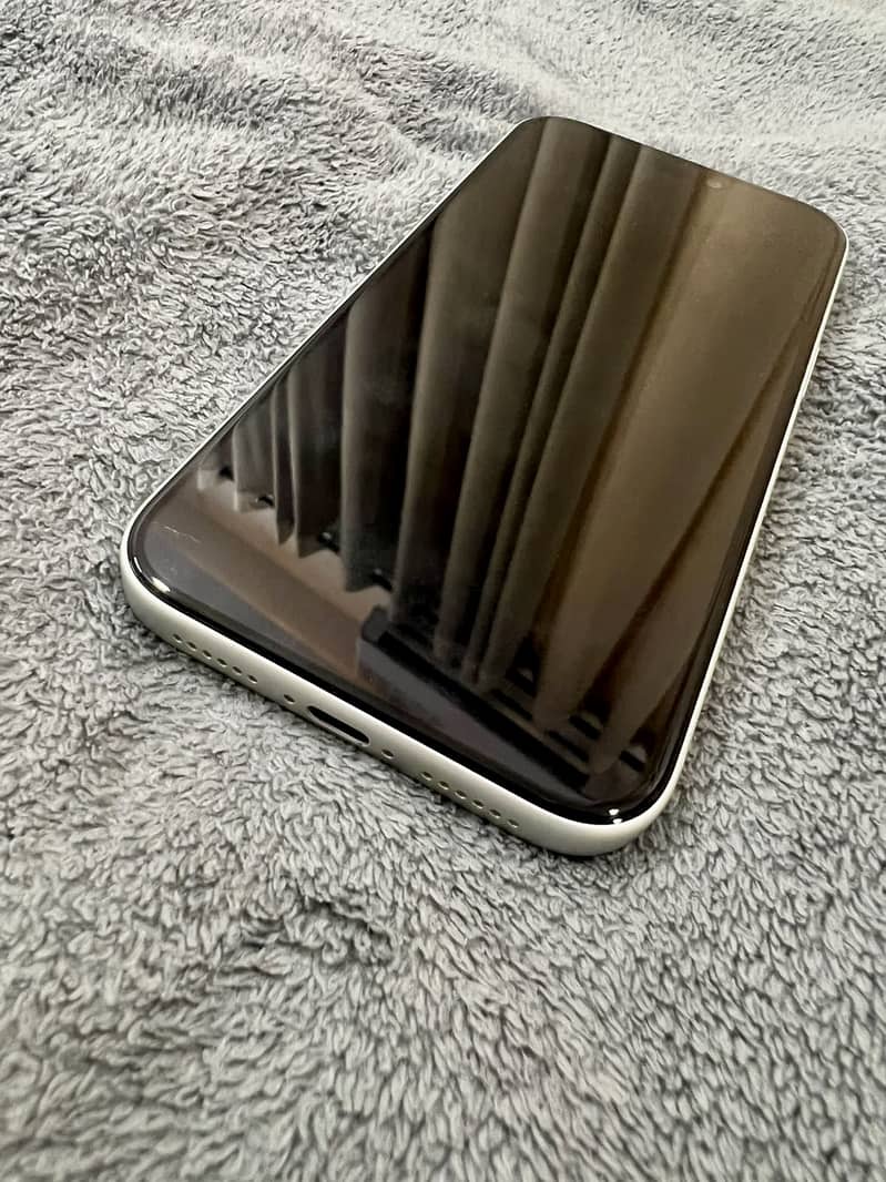 Apple iPhone 17 Pro Max 1