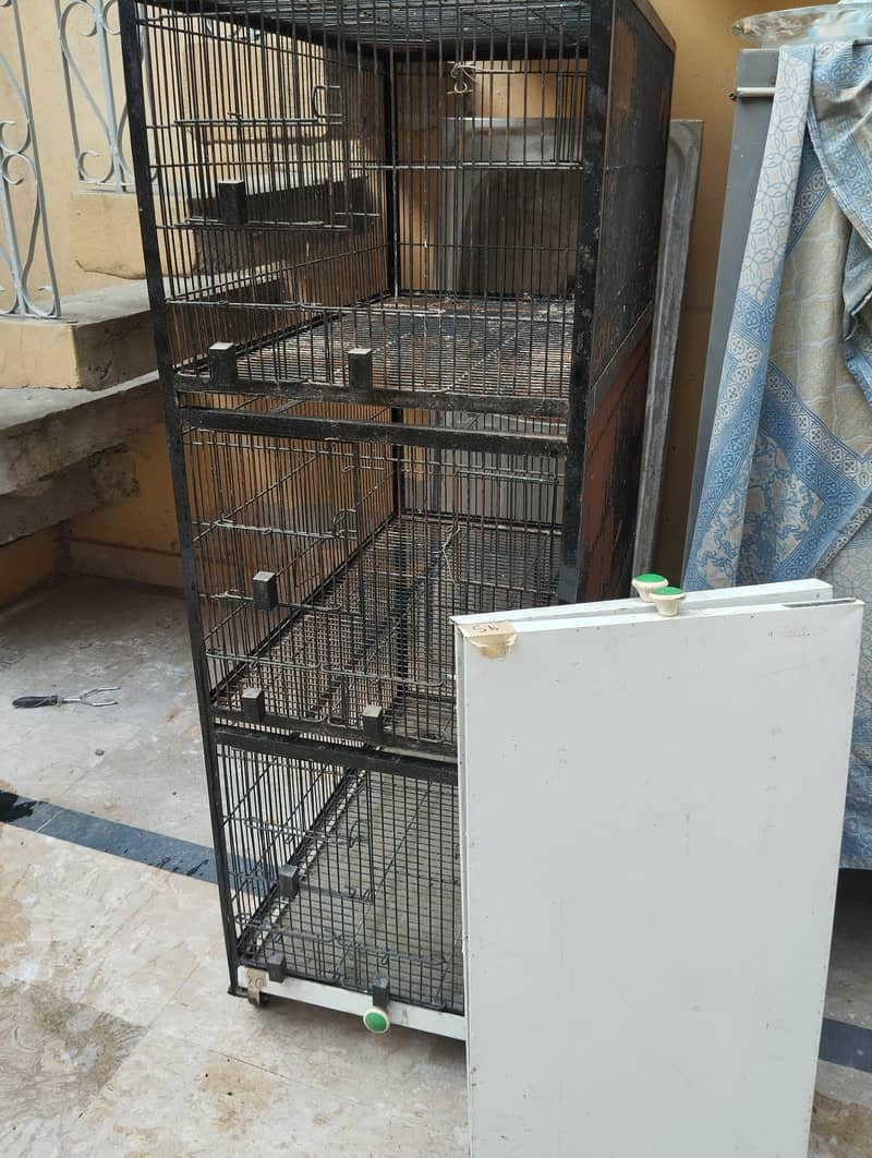 hen cage 0