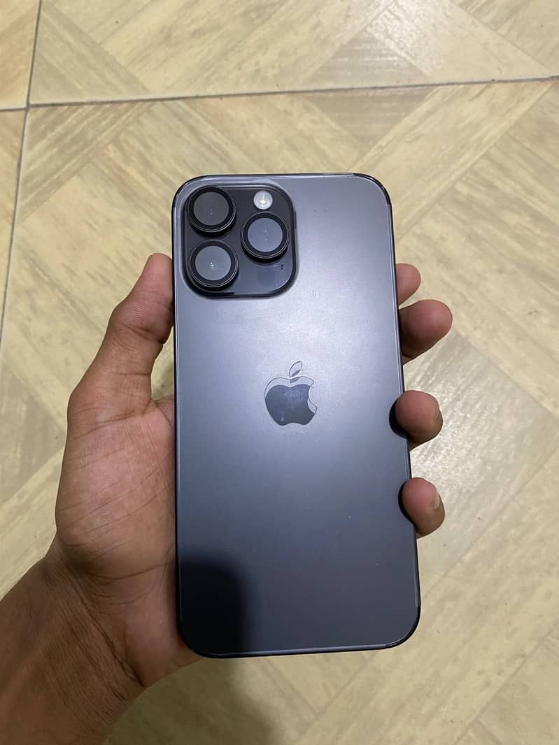 Apple iPhone 14 Pro Max 0