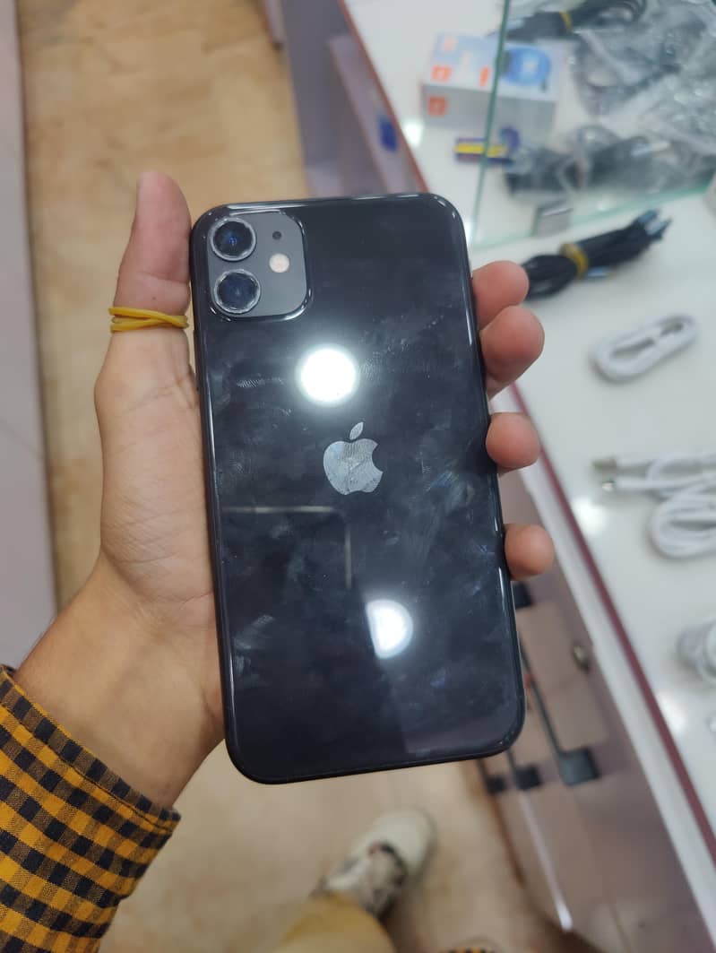 Apple iPhone 11 0