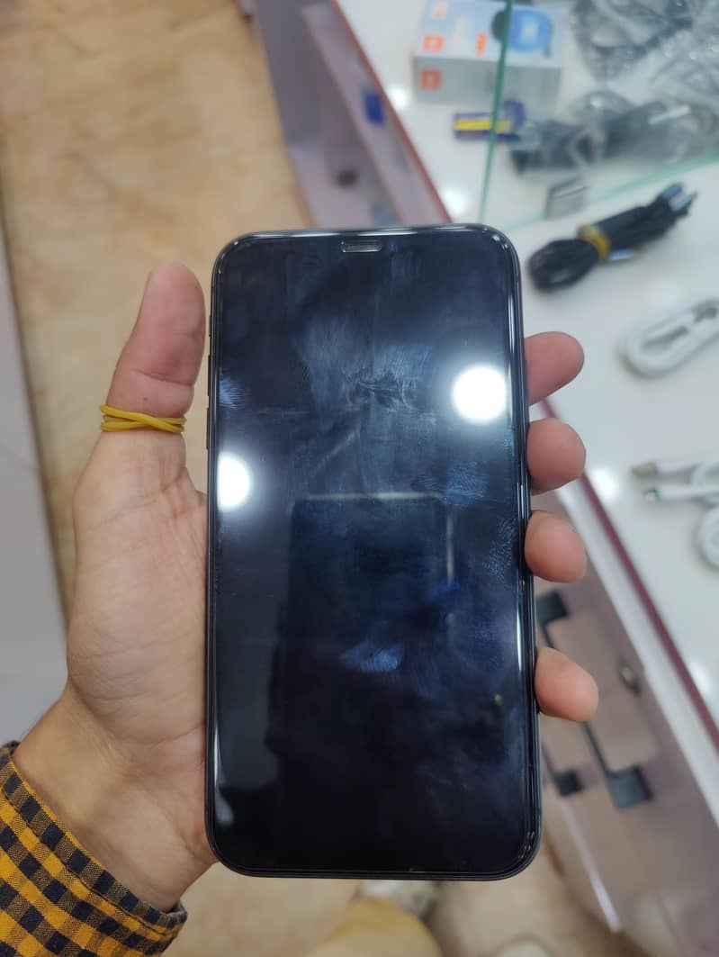 Apple iPhone 11 1