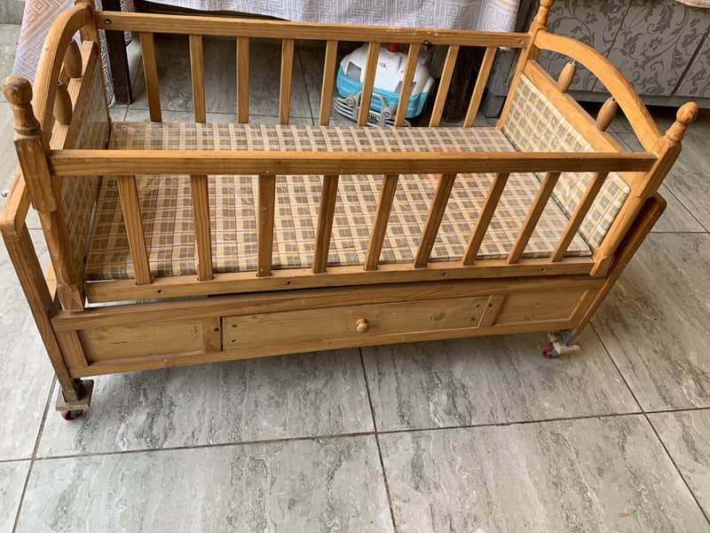 Baby cot 4