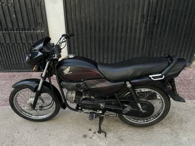 Honda pridor 2020 model black