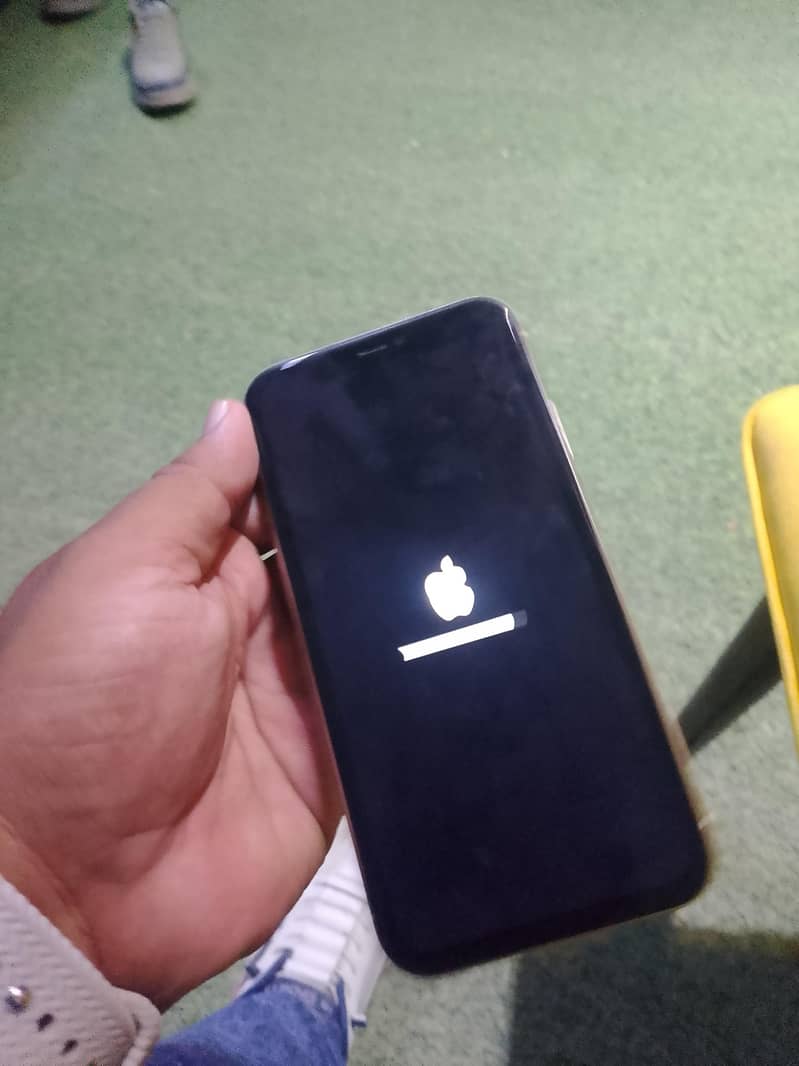 Apple iPhone 11 1
