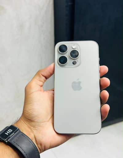 Apple iPhone 15 Pro