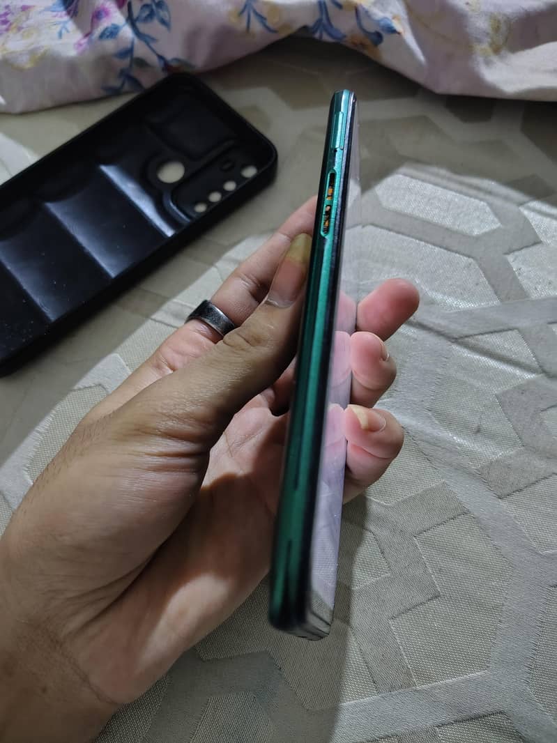 Realme 5i 0