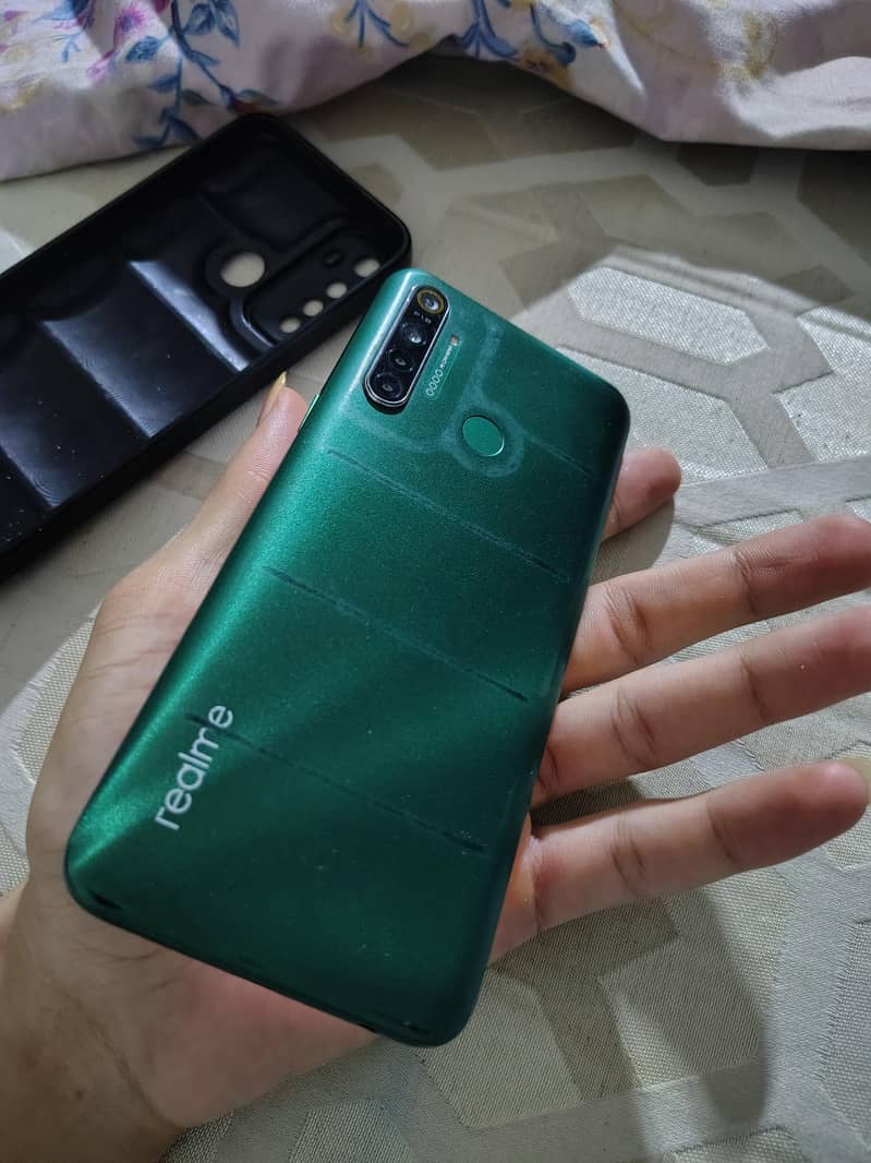 Realme 5i 3