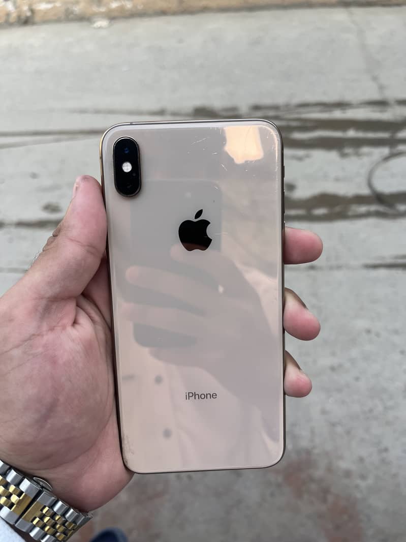 Apple iPhone XS Max 0