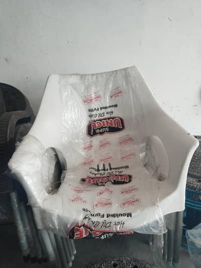 super unique chairs set