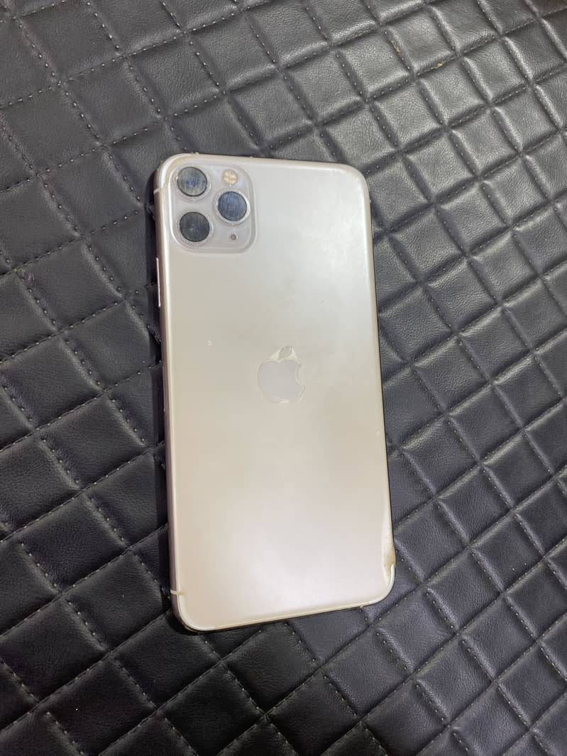 Apple iPhone 11 Pro Max 5