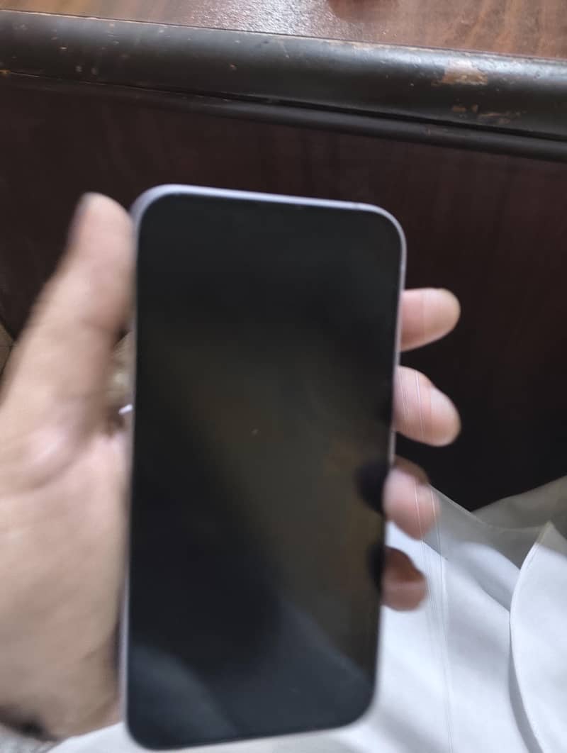 Apple iPhone 14 1