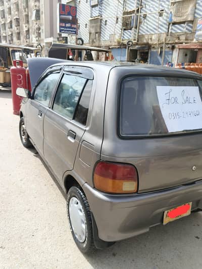 Daihatsu Cuore  2005