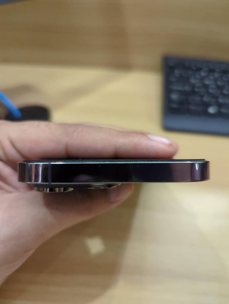 Apple iPhone 14 Pro Max 2